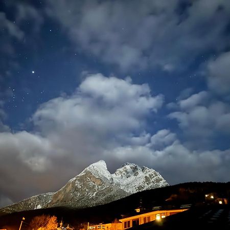 LA CARA NORD , ALOJAMIENTO TURISTICO ,SALDES, A LOS PIES DEL PEDRAFORCA, apartamento Saldés Exterior foto