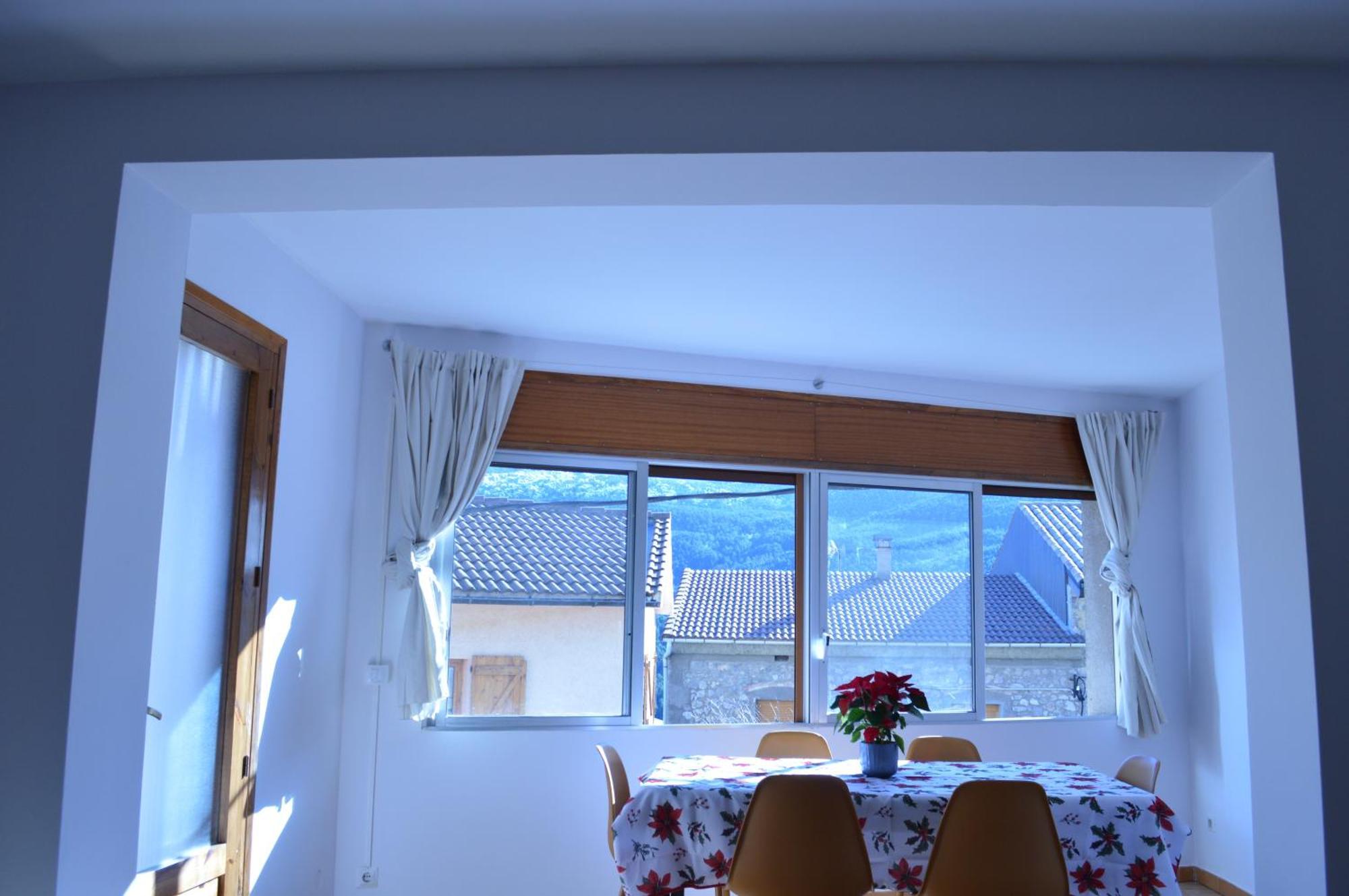 LA CARA NORD , ALOJAMIENTO TURISTICO ,SALDES, A LOS PIES DEL PEDRAFORCA, apartamento Saldés Exterior foto