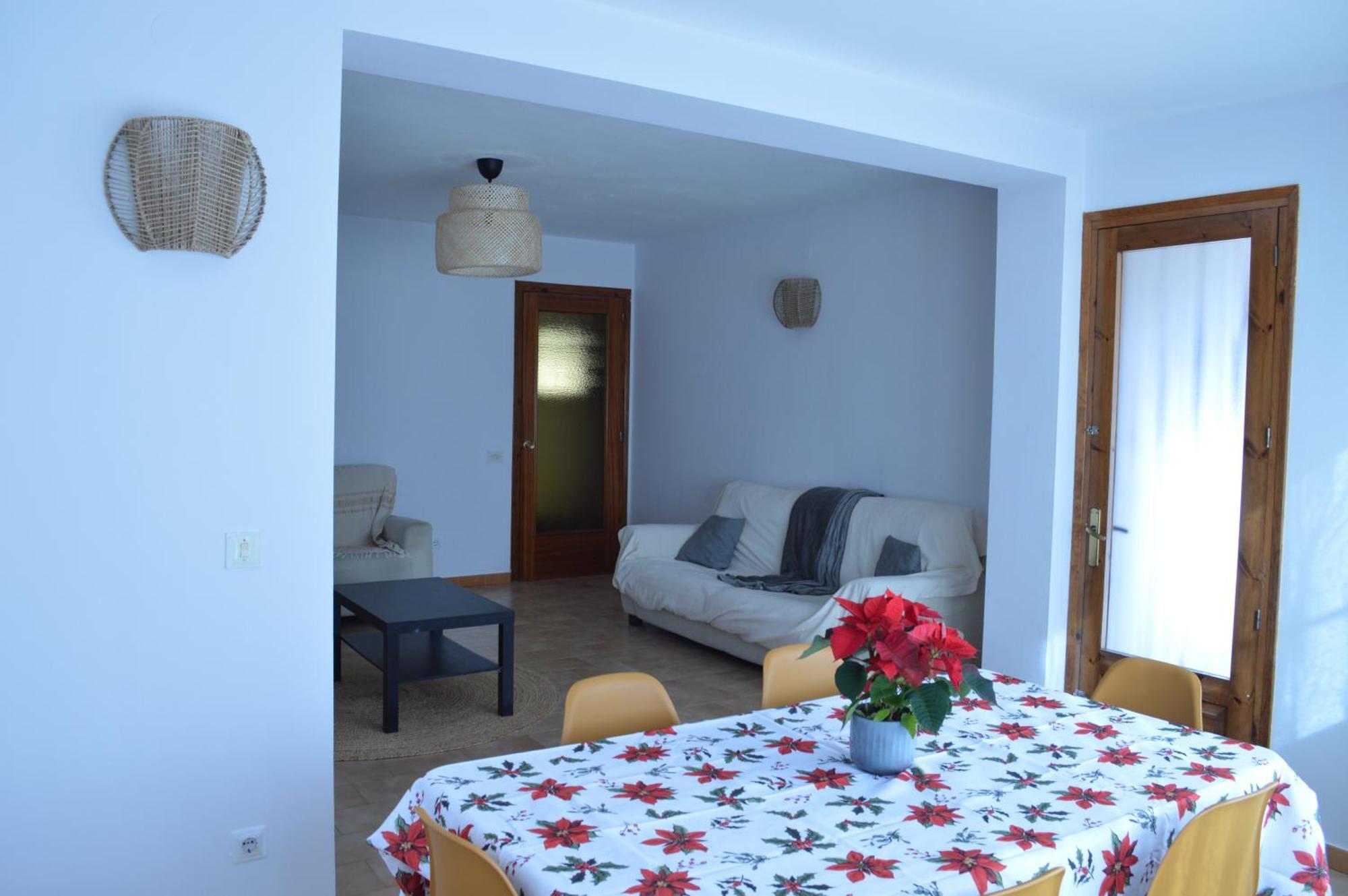 LA CARA NORD , ALOJAMIENTO TURISTICO ,SALDES, A LOS PIES DEL PEDRAFORCA, apartamento Saldés Exterior foto